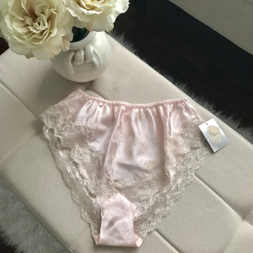 NWT- CHRISTIAN DIOR - Vintage- lingerie shorts